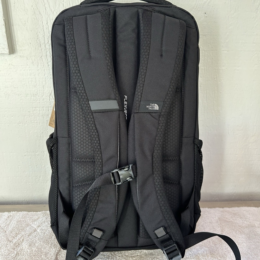 The North Face Stalwart Laptop Backpack Black/Gray Invisalign Logo BNWT - Picture 11 of 14